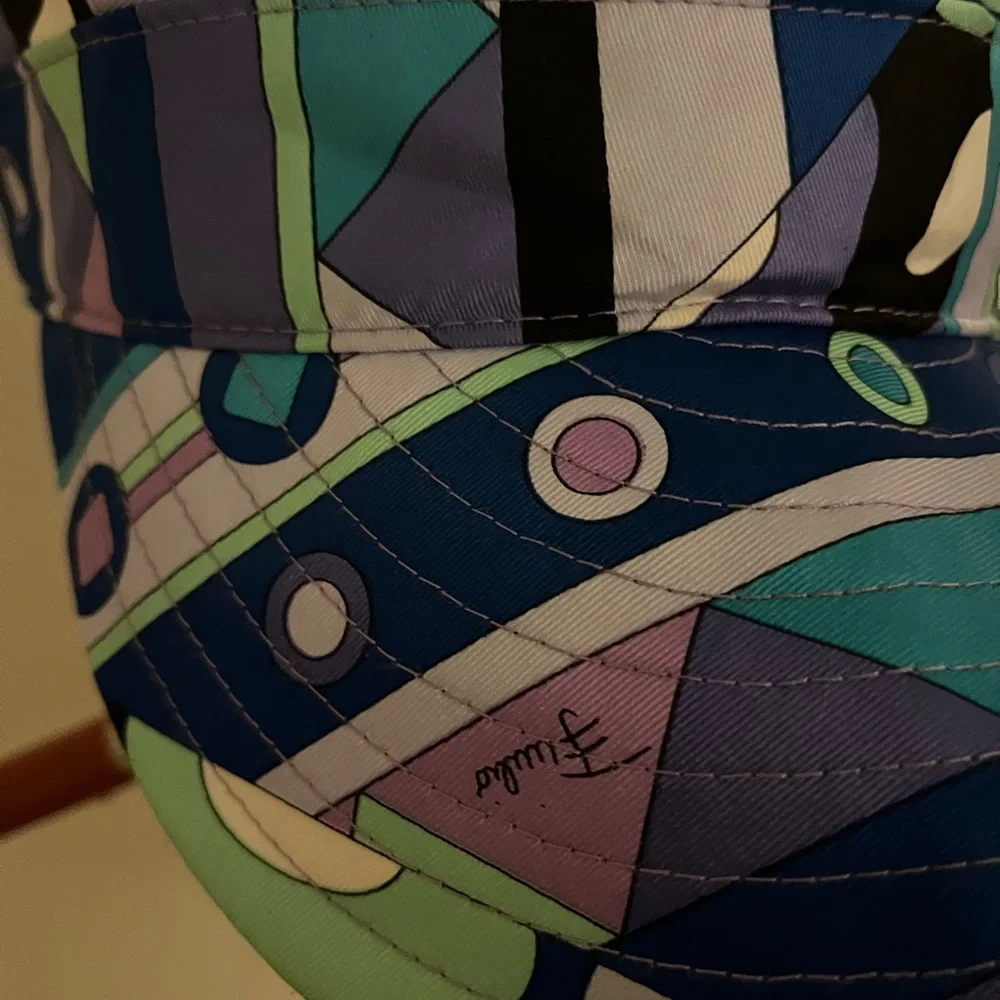 Emilio Pucci Hat (vintage rare) w/ ribbon ties in back - Picture 3 of 11